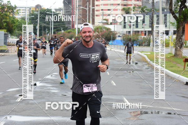 Buy your photos of the eventSantander Track&Field Run Series - Shopping da Bahia on Fotop
