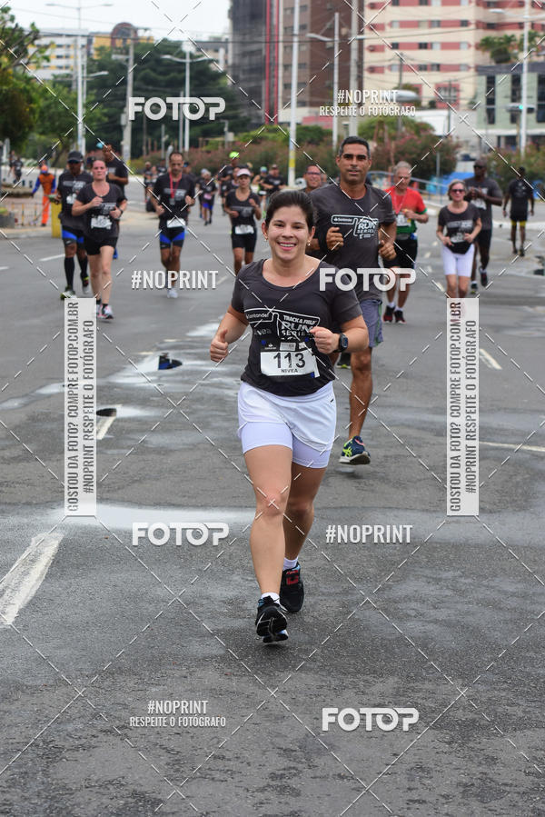 Acquista le foto dell'eventoSantander Track&Field Run Series - Shopping da Bahia in Fotop