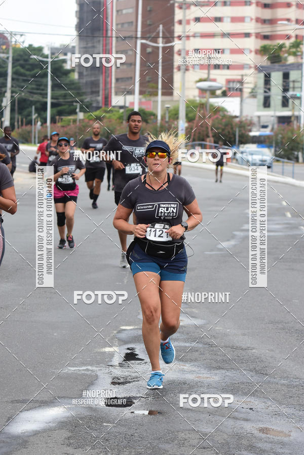 Acquista le foto dell'eventoSantander Track&Field Run Series - Shopping da Bahia in Fotop