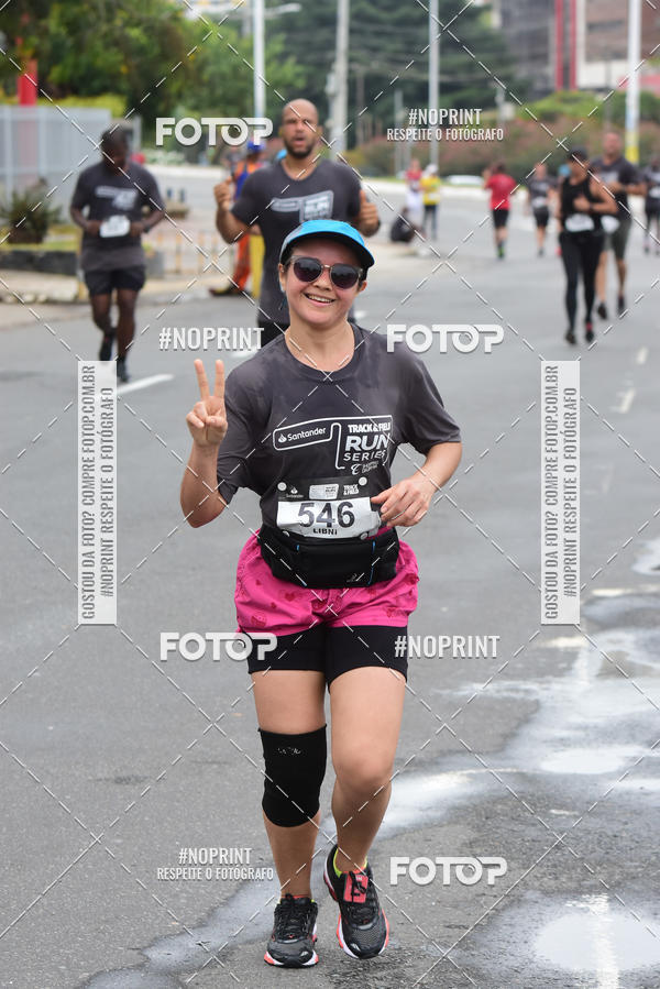 Acquista le foto dell'eventoSantander Track&Field Run Series - Shopping da Bahia in Fotop