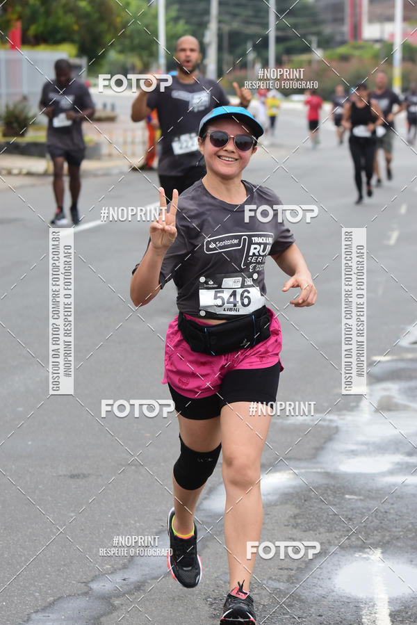 Acquista le foto dell'eventoSantander Track&Field Run Series - Shopping da Bahia in Fotop