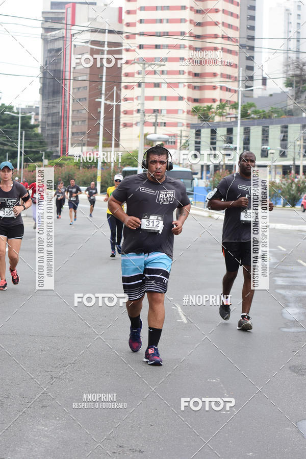 Acquista le foto dell'eventoSantander Track&Field Run Series - Shopping da Bahia in Fotop