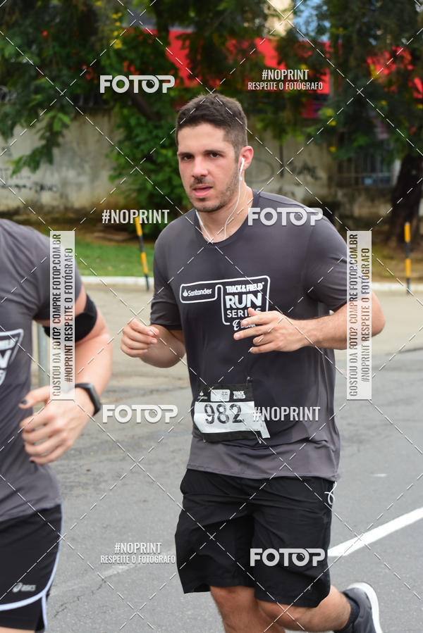 Acquista le foto dell'eventoSantander Track&Field Run Series - Shopping da Bahia in Fotop