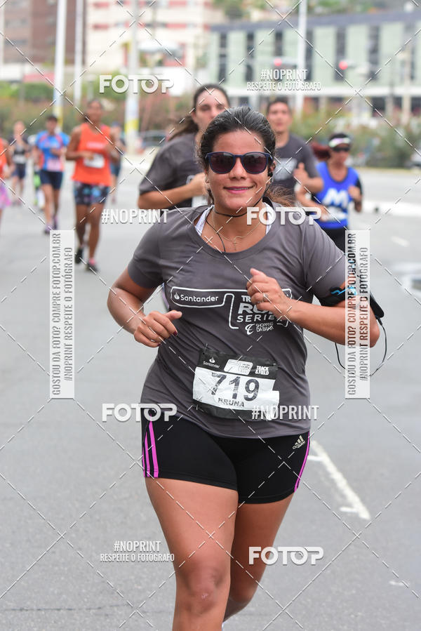 Acquista le foto dell'eventoSantander Track&Field Run Series - Shopping da Bahia in Fotop