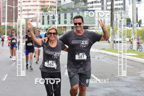 Acquista le foto dell'eventoSantander Track&Field Run Series - Shopping da Bahia in Fotop