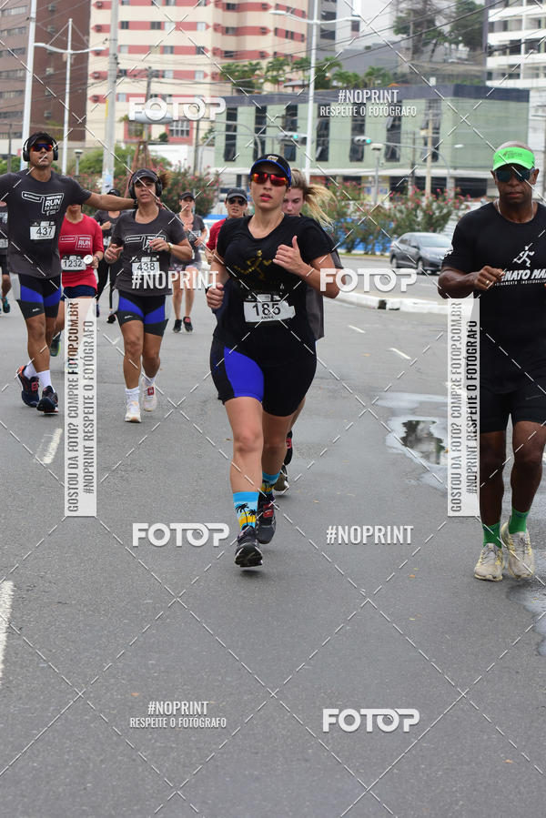 Acquista le foto dell'eventoSantander Track&Field Run Series - Shopping da Bahia in Fotop