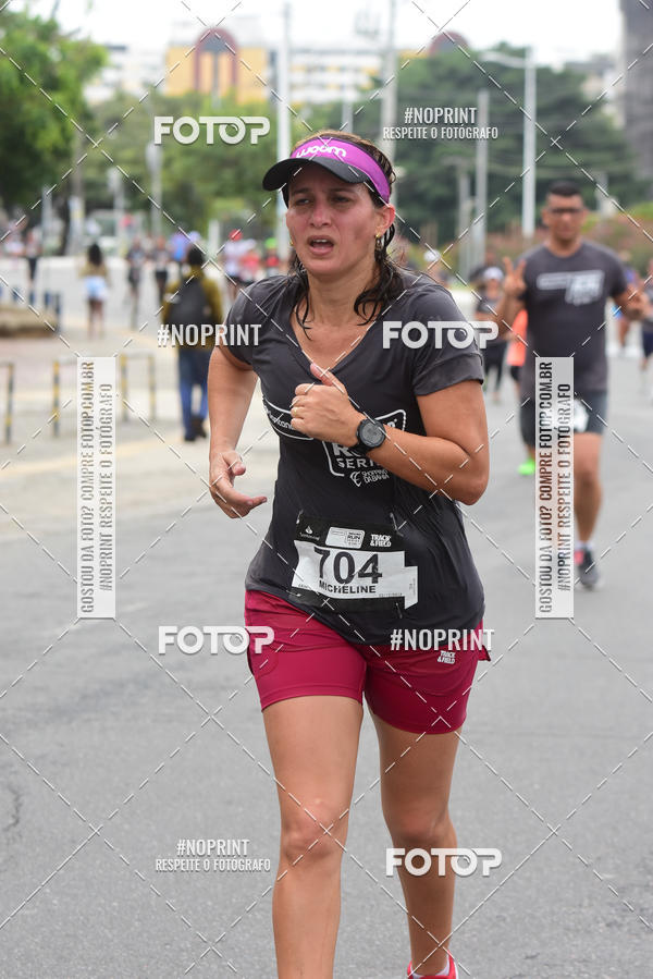 Acquista le foto dell'eventoSantander Track&Field Run Series - Shopping da Bahia in Fotop