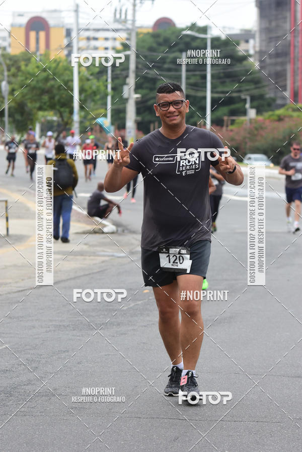 Acquista le foto dell'eventoSantander Track&Field Run Series - Shopping da Bahia in Fotop