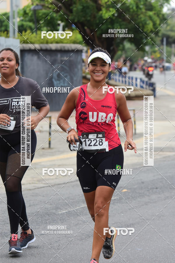 Acquista le foto dell'eventoSantander Track&Field Run Series - Shopping da Bahia in Fotop