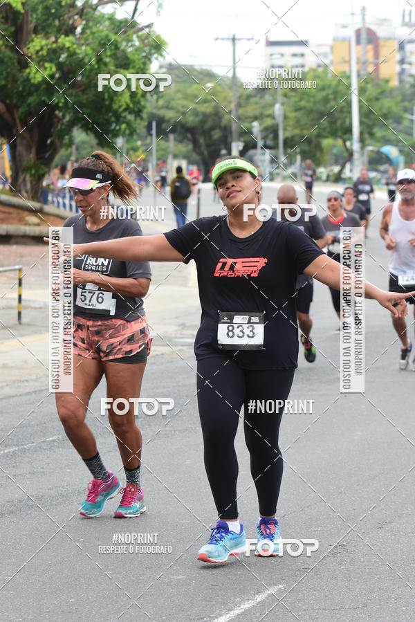 Acquista le foto dell'eventoSantander Track&Field Run Series - Shopping da Bahia in Fotop