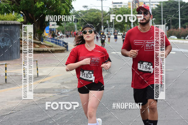 Acquista le foto dell'eventoSantander Track&Field Run Series - Shopping da Bahia in Fotop