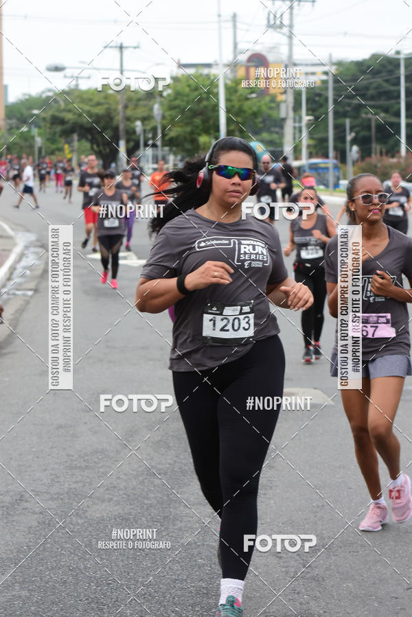 Acquista le foto dell'eventoSantander Track&Field Run Series - Shopping da Bahia in Fotop