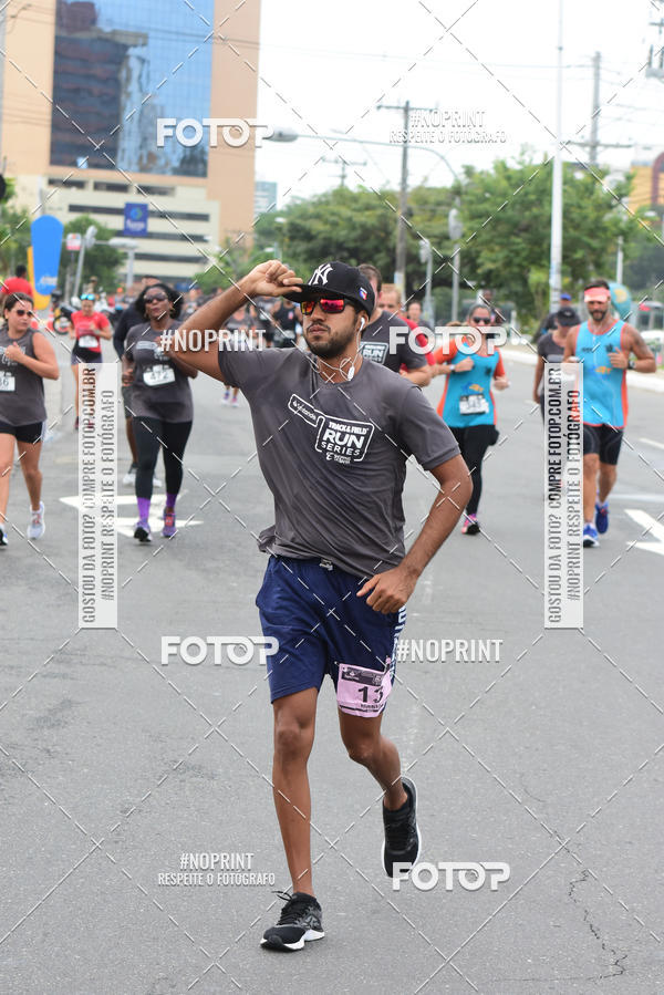Acquista le foto dell'eventoSantander Track&Field Run Series - Shopping da Bahia in Fotop