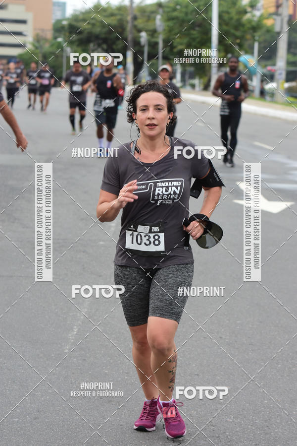 Acquista le foto dell'eventoSantander Track&Field Run Series - Shopping da Bahia in Fotop