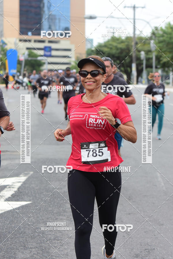 Acquista le foto dell'eventoSantander Track&Field Run Series - Shopping da Bahia in Fotop