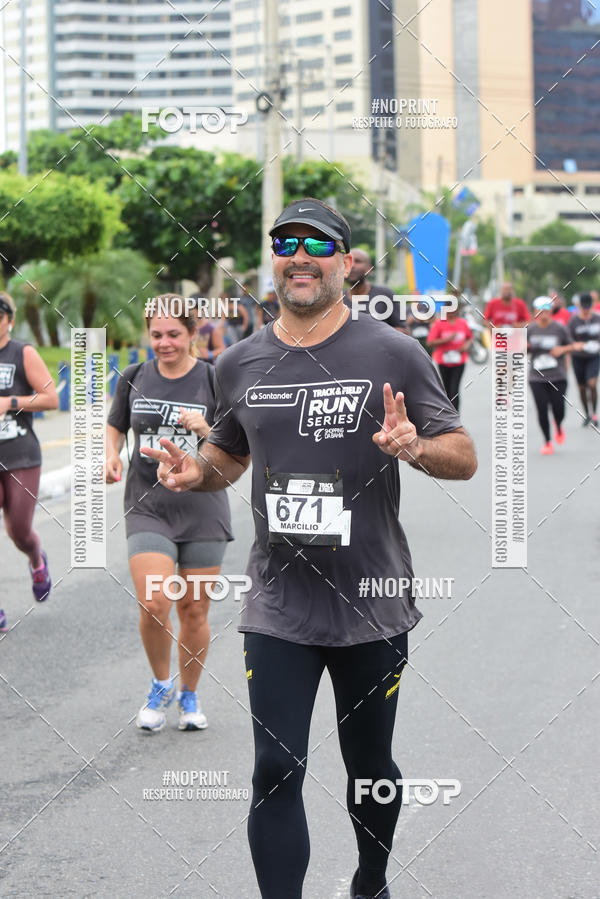 Acquista le foto dell'eventoSantander Track&Field Run Series - Shopping da Bahia in Fotop