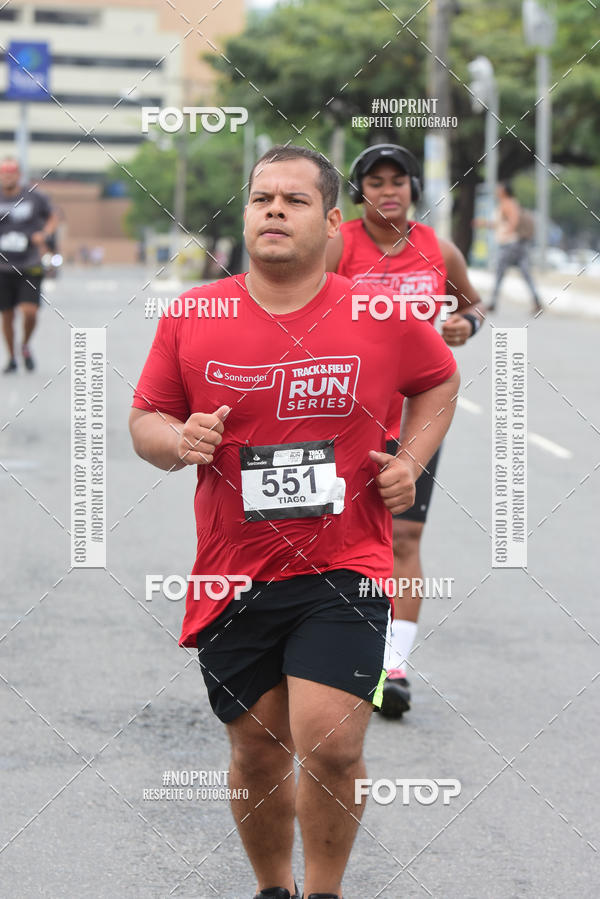 Acquista le foto dell'eventoSantander Track&Field Run Series - Shopping da Bahia in Fotop