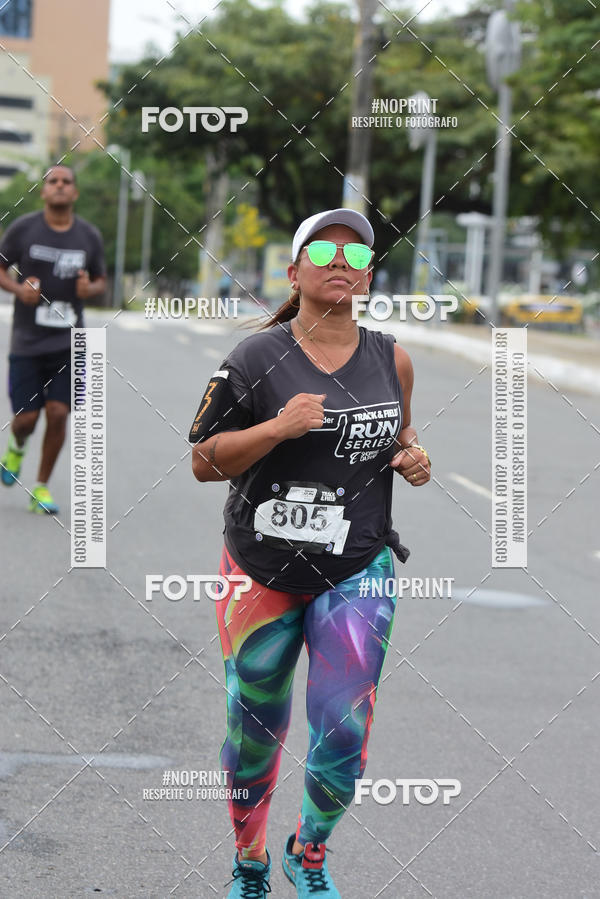 Acquista le foto dell'eventoSantander Track&Field Run Series - Shopping da Bahia in Fotop