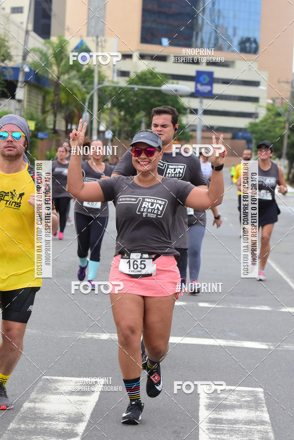Acquista le foto dell'eventoSantander Track&Field Run Series - Shopping da Bahia in Fotop