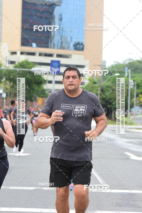 Buy your photos of the eventSantander Track&Field Run Series - Shopping da Bahia on Fotop