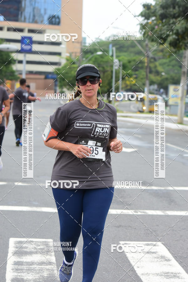 Buy your photos of the eventSantander Track&Field Run Series - Shopping da Bahia on Fotop