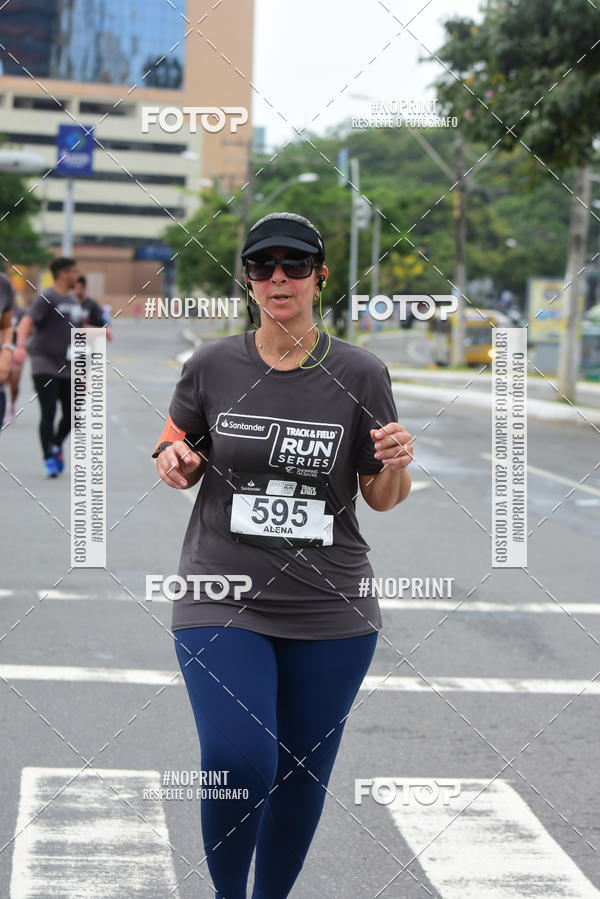 Buy your photos of the eventSantander Track&Field Run Series - Shopping da Bahia on Fotop