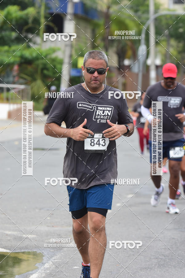 Acquista le foto dell'eventoSantander Track&Field Run Series - Shopping da Bahia in Fotop