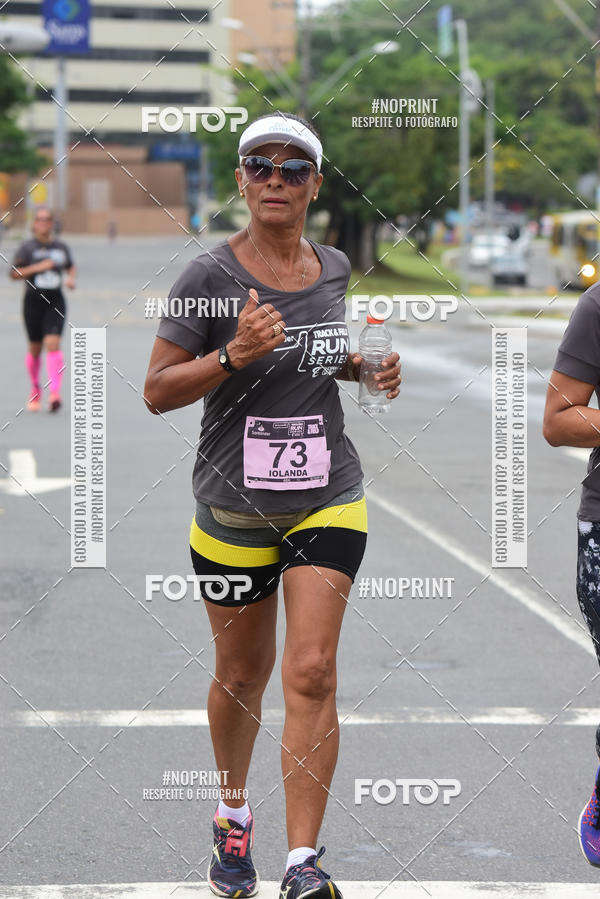 Acquista le foto dell'eventoSantander Track&Field Run Series - Shopping da Bahia in Fotop