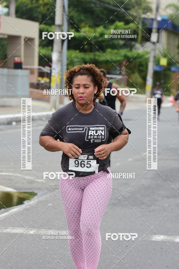 Acquista le foto dell'eventoSantander Track&Field Run Series - Shopping da Bahia in Fotop