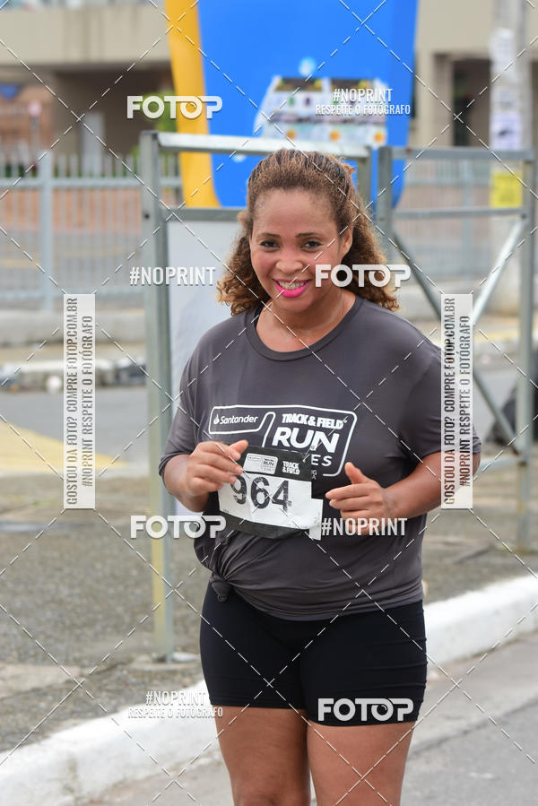 Acquista le foto dell'eventoSantander Track&Field Run Series - Shopping da Bahia in Fotop