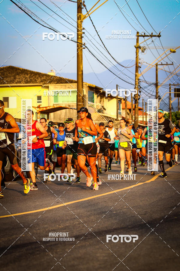 Buy your photos of the eventguia 13K Praia Grande on Fotop