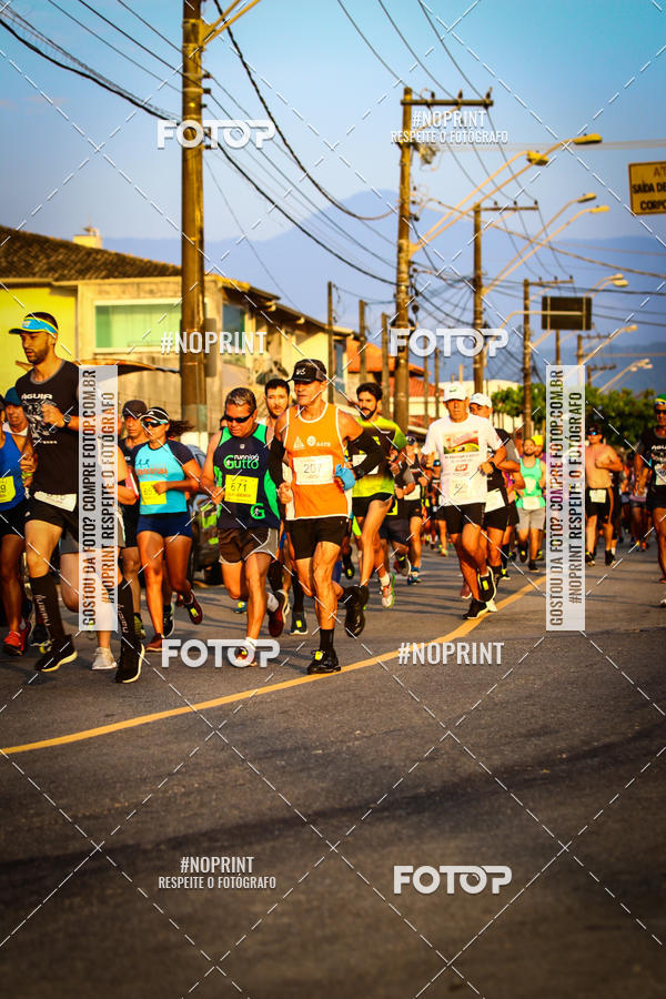 Buy your photos of the eventguia 13K Praia Grande on Fotop
