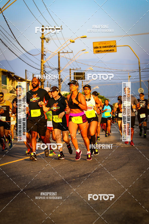 Buy your photos of the eventguia 13K Praia Grande on Fotop