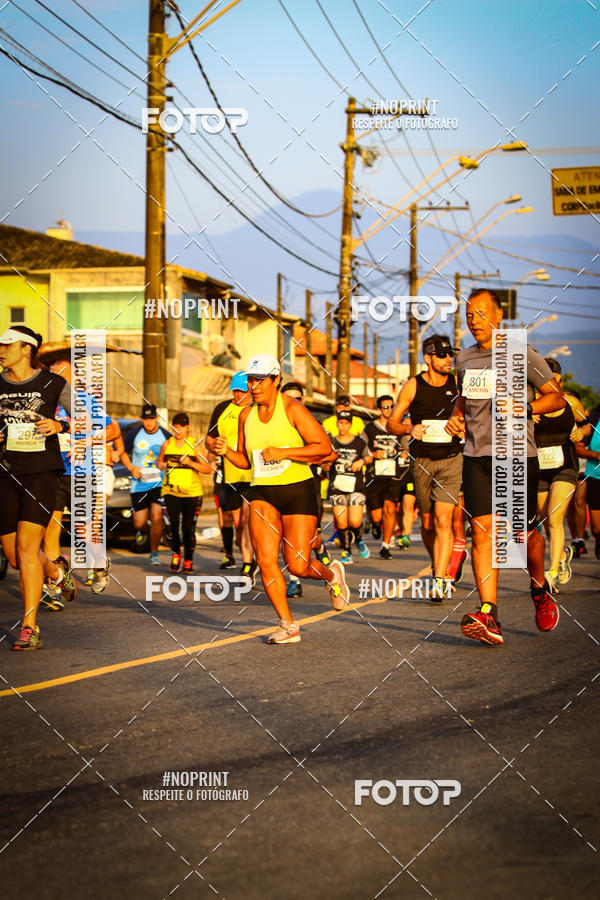 Buy your photos of the eventguia 13K Praia Grande on Fotop