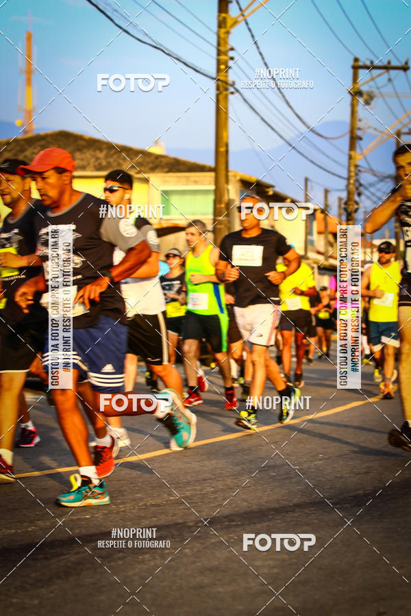 Buy your photos of the eventguia 13K Praia Grande on Fotop
