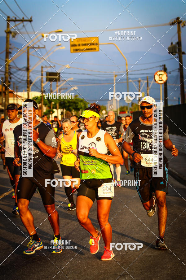 Buy your photos of the eventguia 13K Praia Grande on Fotop