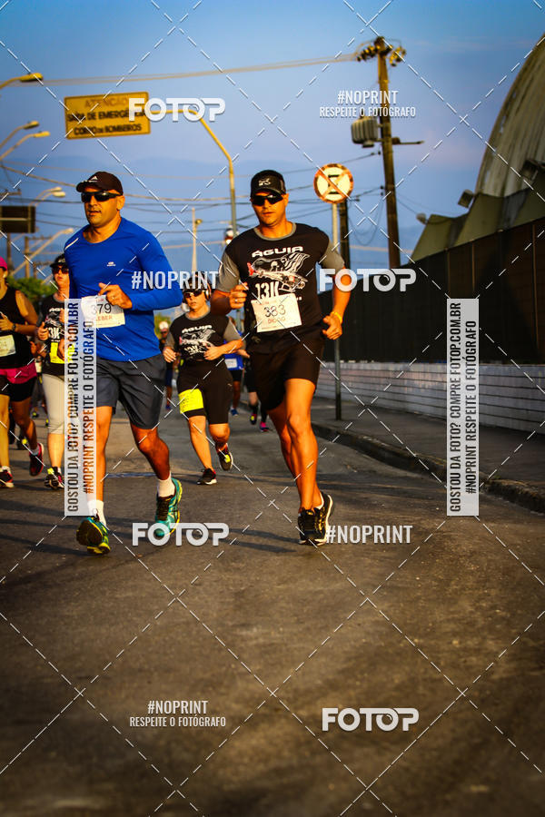 Buy your photos of the eventguia 13K Praia Grande on Fotop