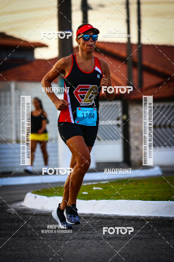Buy your photos of the eventguia 13K Praia Grande on Fotop