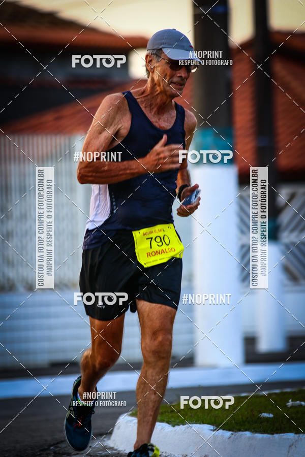 Buy your photos of the eventguia 13K Praia Grande on Fotop