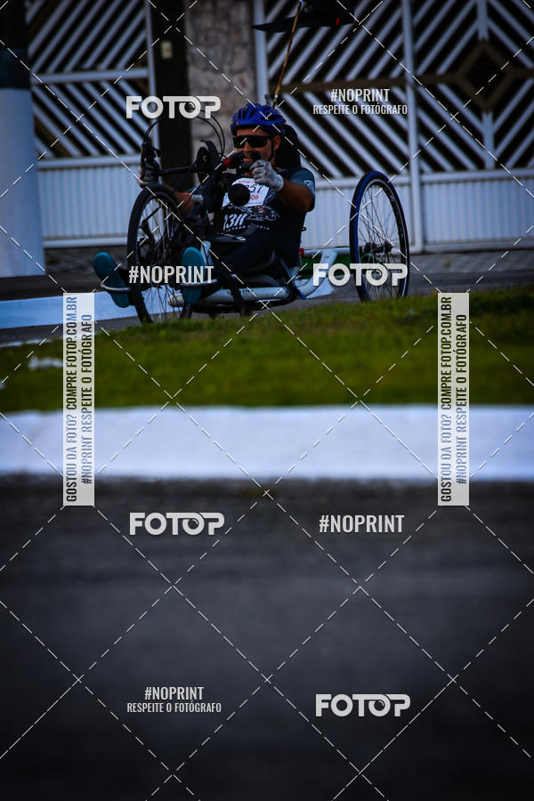 Buy your photos of the eventguia 13K Praia Grande on Fotop