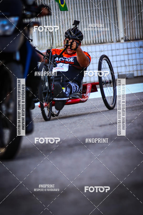 Buy your photos of the eventguia 13K Praia Grande on Fotop