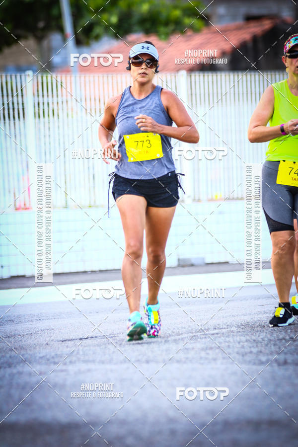 Buy your photos of the eventguia 13K Praia Grande on Fotop