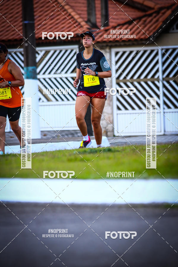 Buy your photos of the eventguia 13K Praia Grande on Fotop