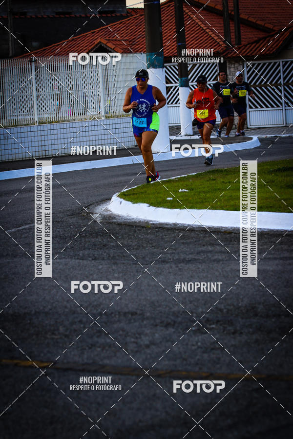 Buy your photos of the eventguia 13K Praia Grande on Fotop