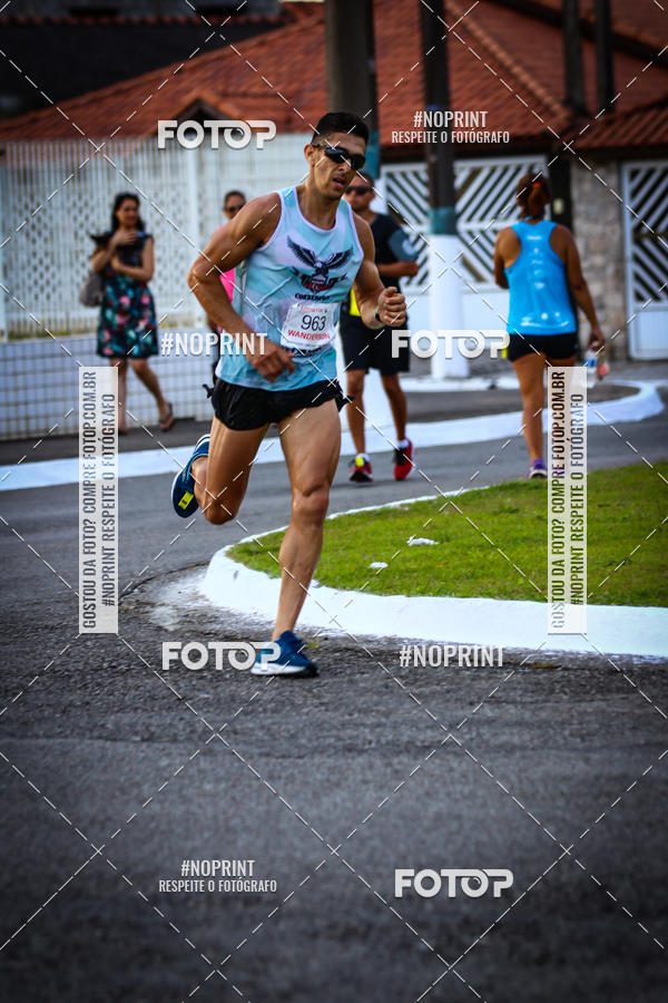 Buy your photos of the eventguia 13K Praia Grande on Fotop
