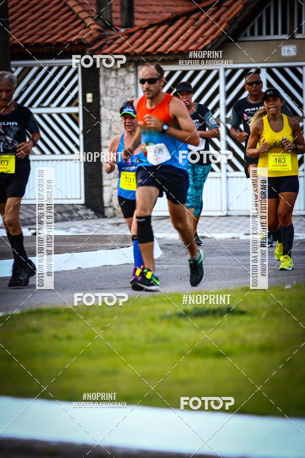 Buy your photos of the eventguia 13K Praia Grande on Fotop
