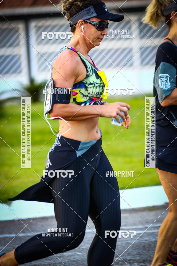 Buy your photos of the eventguia 13K Praia Grande on Fotop