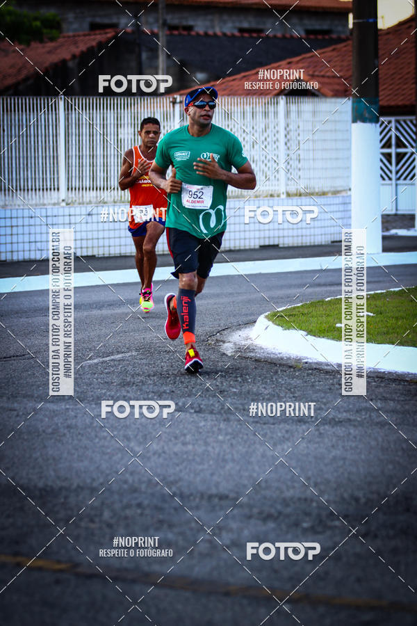 Buy your photos of the eventguia 13K Praia Grande on Fotop