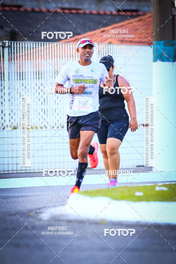 Buy your photos of the eventguia 13K Praia Grande on Fotop