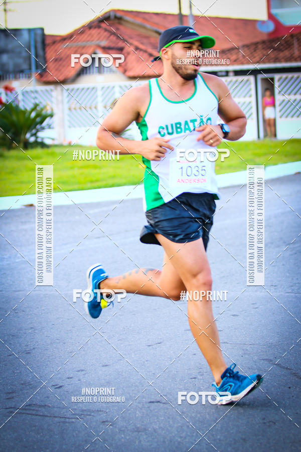 Buy your photos of the eventguia 13K Praia Grande on Fotop